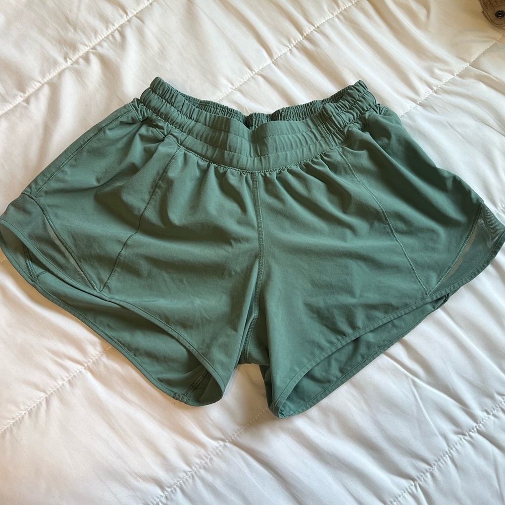 Lululemon hotty hot shorts